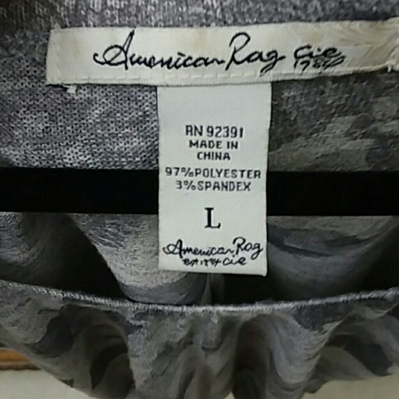 American Rag sweater - Picture 5 of 5